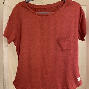 Loose fitting Vuori short sleeve